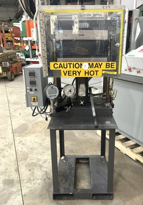 USED CARVER CARVER 3693 PRESS