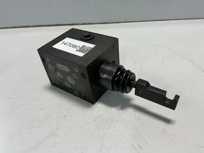 USED PARKER D3T1H21X4544