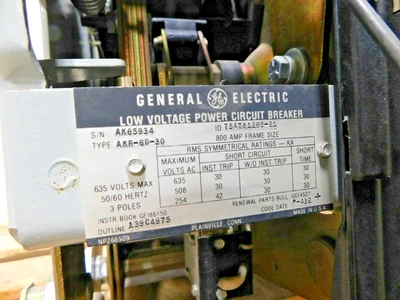 Used GE AKR-6D-30 Circuit Breakers Ohio US | Equipment Recovery Corp. #1331082