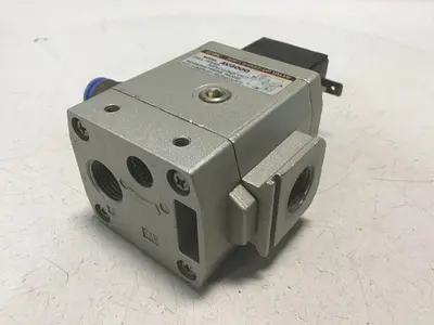 USED SMC AV3000