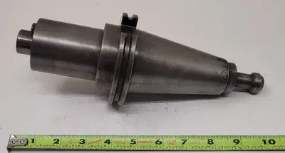 USED UNIVERSAL ENGINEERING 465020