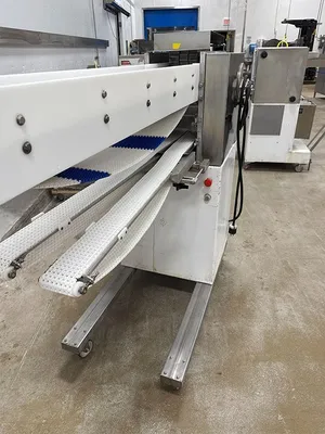 EXCELLENT ksd-100-2 Bagel Divider Former > Dual Lane Bagel Divider Former | Harvest Equipment and Fabrication Inc (6)