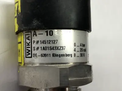 USED WIKA PRESSURE TRANSMITTER 0...4 BAR, 4...20MA, 8...30V 14512127
