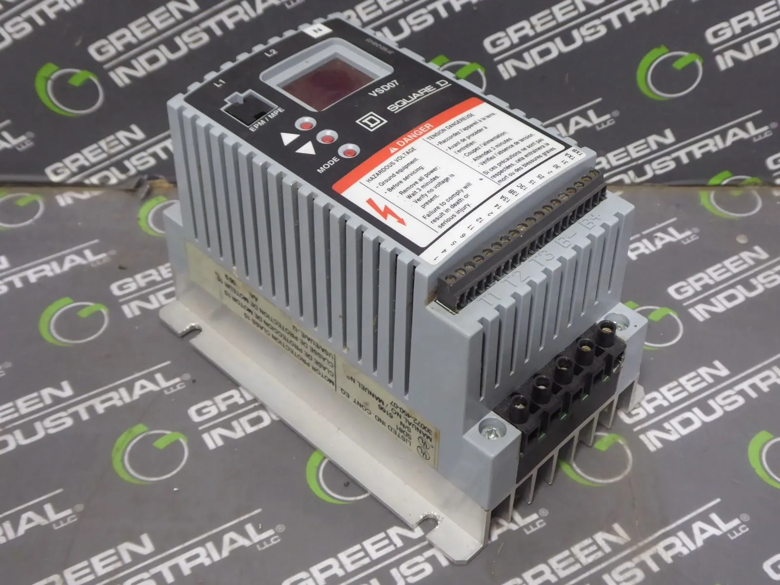 Square D VSD07 Adjustable Speed Drive Controller Used