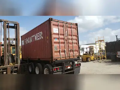 Used A PLUS 20′ SHIPPING CONTAINER Chassis Florida US | USA Transequipment #1542613