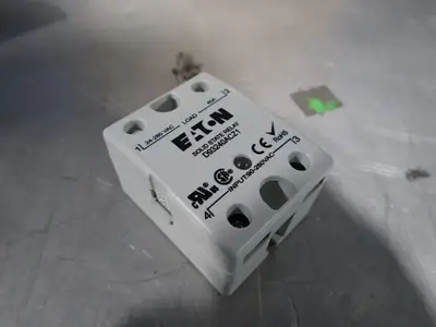 NEW EATON D93240ACZ1