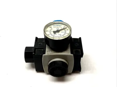 LR-M2-N3/8-10G | Festo  Pressure Regulator 179024 - Used