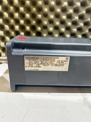 NEW SIEMENS 1FT5046-0AC01-1-Z