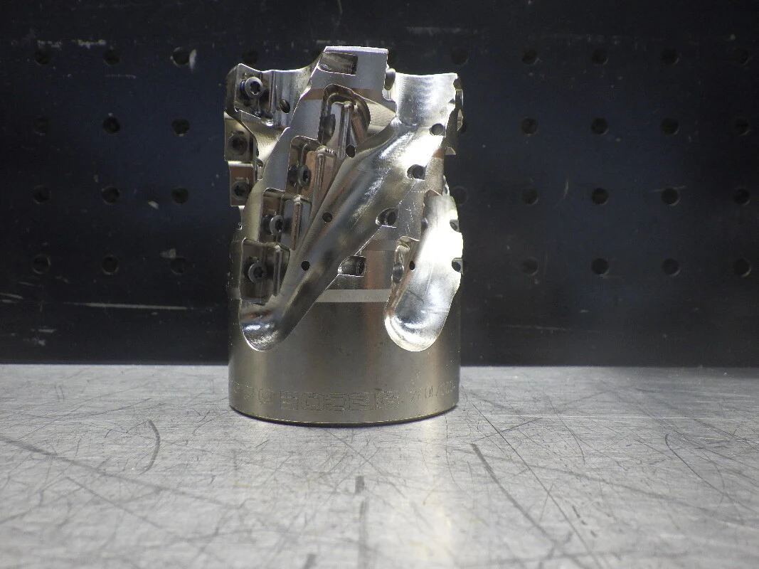 SECO 2.5" 5 Flute Coolant Thru Milling Cutter 1" Arbor R220.69-02.50-12M5AN (LOC3028A)