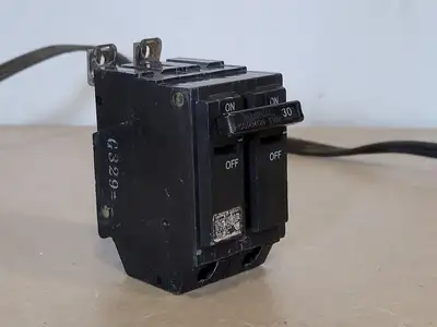 USED GENERAL ELECTRIC THQB230
