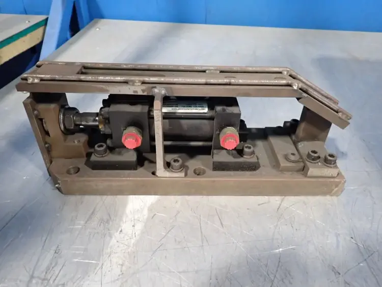 Used PENINSULAR CYLINDER CO _UNKNOWN_ Pneumatic Cylinders Ohio US | HGR 24 #878508
