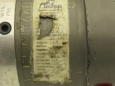 Used MILCO _UNKNOWN_ Pneumatic Cylinders | Arrow Industrial #612247