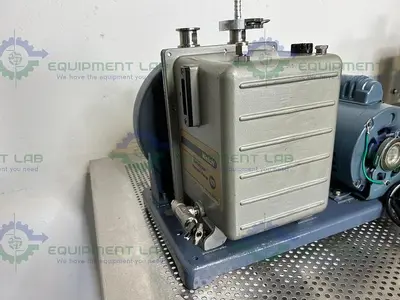 USED WELCH 1402N CHEMSTAR RUGGED BELT  VACUUM PUMP W/ MOTOR DIVISION C63CXGZP MOTOR