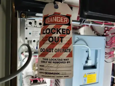 Used EATON SVX007A1-5A4N1 Switchgears British Columbia CA | Lenmark #240171