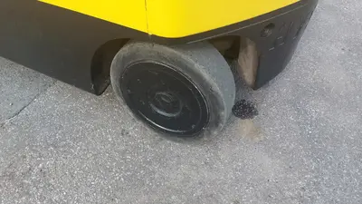 1995 HYSTER S150A FORKLIFTS | Platinum Group (15)