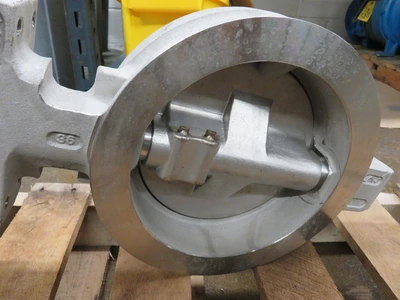 Jamesbury 8"-300 Wafer Sphere Valve with Actuator , Unused Spare Room
