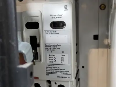 Used EATON HFD3040S Switchgears British Columbia CA | Lenmark #240443