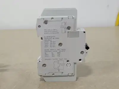NEW SCHNEIDER ELECTRIC M9F42115