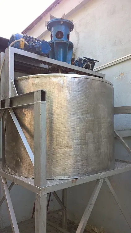 Used _UNKNOWN_ 900 Liters Stainless Steel Tanks PL | Perry Equipment #145539