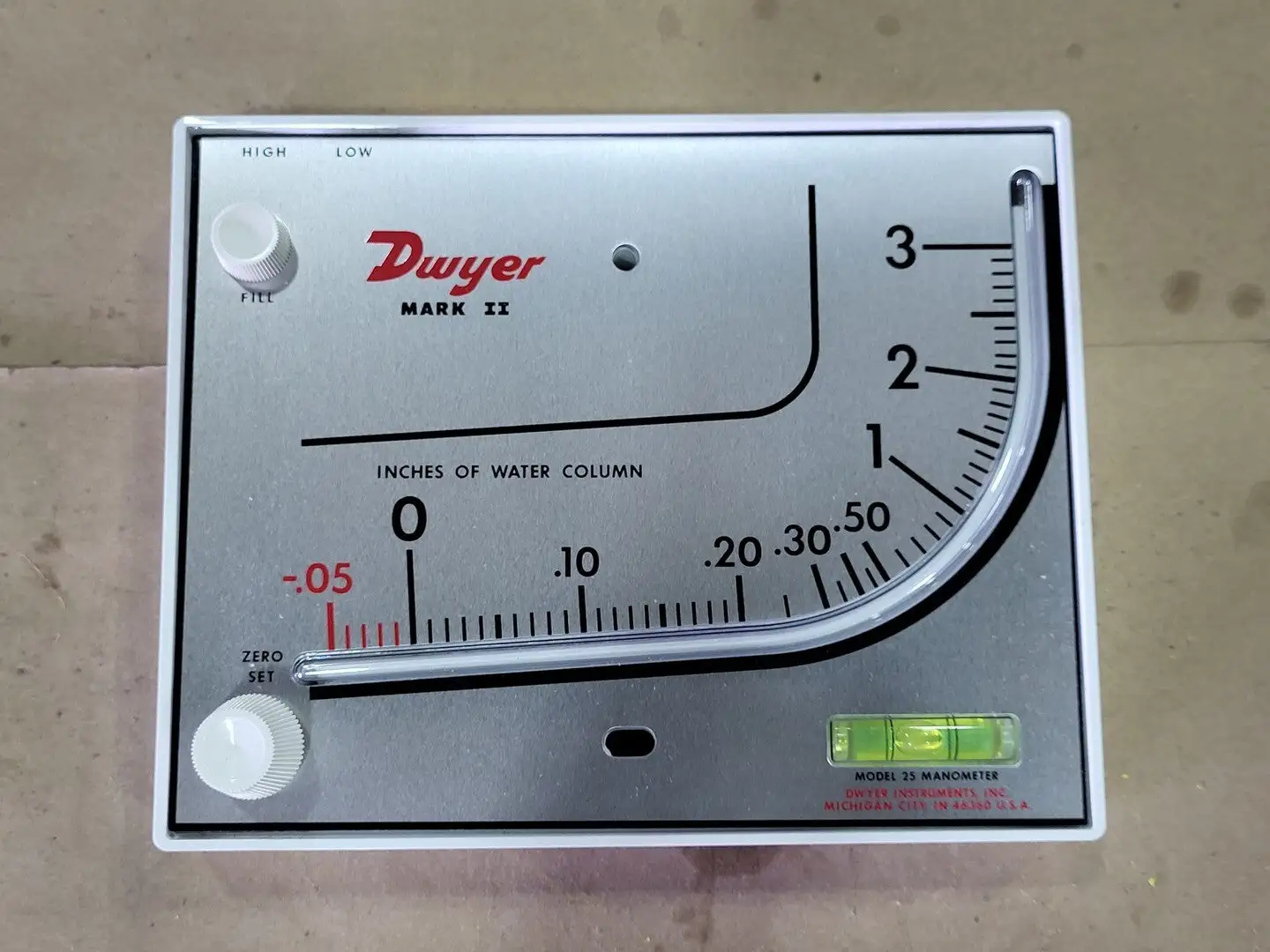 NEW DWYER INSTRUMENTS 25