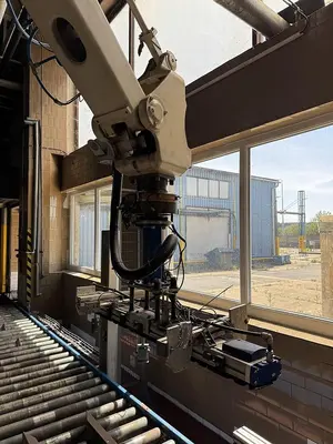 Used 2001 MOTOMAN SP100X Robots CZ | Amaron s.r.o. #1068071