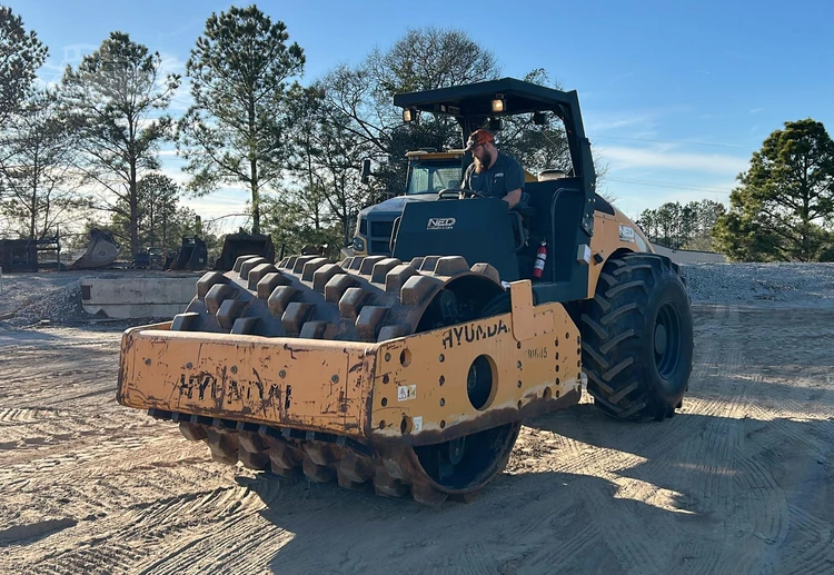 Used 2019 HYUNDAI HR120C-9 Single Drum Rollers Georgia US | National Equipment Dealers #1422938