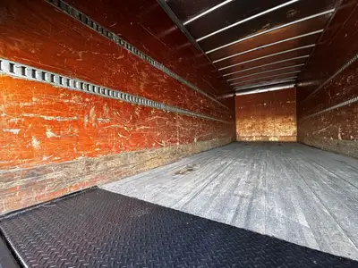Used 2019 HINO 268 Box trucks Florida US | Truck and Van Outlet #1509125