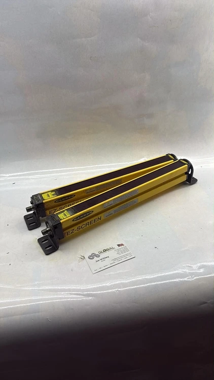 Used BANNER SLSE30-300QB Misc Electrical & Power Parts Connecticut US | Global Machine Brokers, LLC #1175250