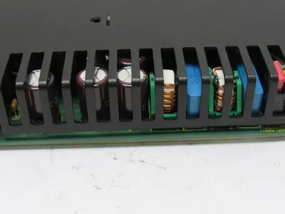 Schroff Pentair CPDC 105 DC/DC Wandler 20-72 VDC Input 5VDC Output Power Supply