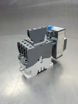 ABB A263010 45A Contactor w/A26S84S10 & CA510 Auxiliary Contactors. 4A43