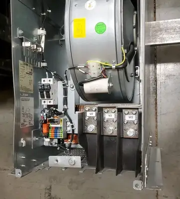 USED Siemens 6SL3224-0XE42-0UA0 SINAMICS Power Module 240, 380-480V, 477A