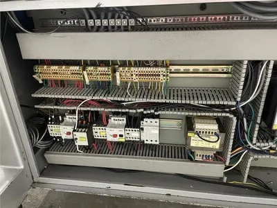 1994 LEISTRITZ MICRO 18 Extrudeuse à double vis co-rotative | Perry Equipment (14)