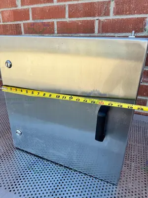 Used RITTAL STAINLESS STEEL STANDARD ENCLOSURE 19" X 19" X 8.5", 120V Electronics & Components California US | Equipment Lab #1453510