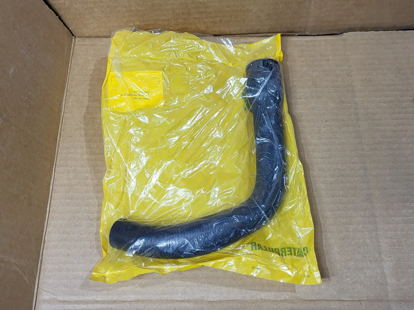 NEW CATERPILLAR 424-0566