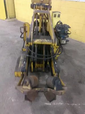 8500 LB 4.25 TON LUDWIG BONNHOFF MODEL 610 DOUBLE RIM VERTICAL COIL LIFTING TONG SCISSOR TYPE COIL LIFT: STOCK #14205