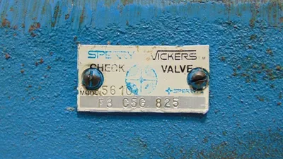 Vickers 5610 F3 C5G 825 Check Valve Used