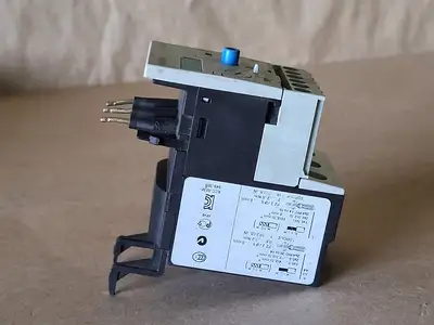 USED SIEMENS 3RB2026-2QB0