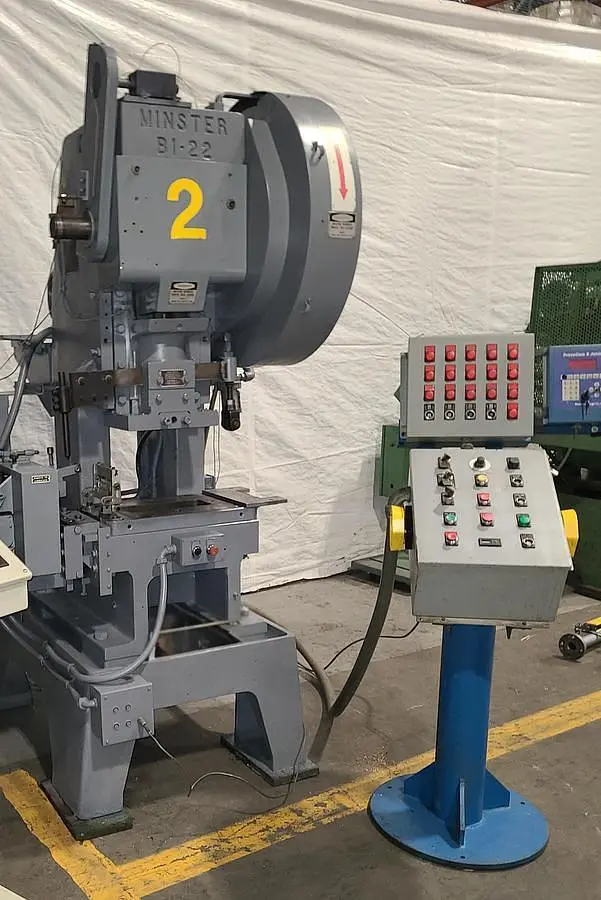 Minster B1-22 Ton Punch Press with Air Clutch & Air Brake & Light Curtain