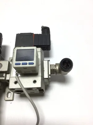 SMC Pneumatic AFM30-F03BD VHS30-F03 Air Filter Regulator Valve Assembly