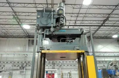 REIS TUS 160 Fabricating/Presses, Tryout & Spotting Press | Machinery Central (4)