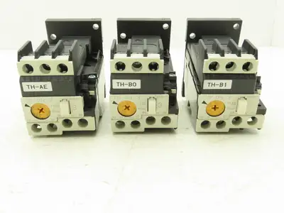 Fuji SZ-HB TZ1HB TR-ON/3 TR13D Thermal Overload Relay 0.48 - 0.72A with Adapter Base