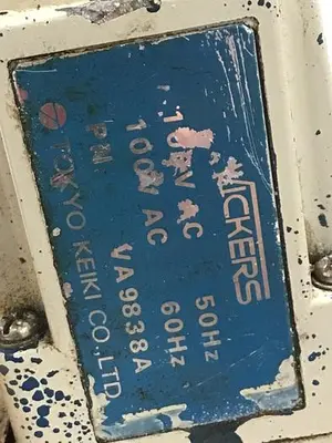 USED VICKERS DG4V37CMP7H750