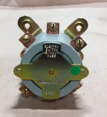 NEW ELECTROSWITCH M15291/2-005