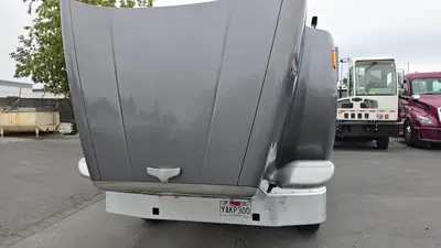 USED 2020 PETERBILT 567