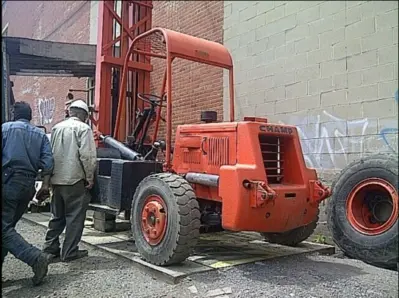 Used Champ 6,000-lb High-Lift Forklift Internal Combustion Forklifts: Pneumatic Tire Quebec CA | Machineco #1256426