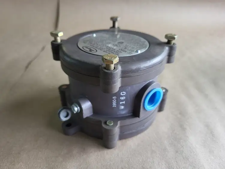 New | in-Stock DWYER INSTRUMENTS 1950-5-2F Switchgears British Columbia CA | Lenmark #240689