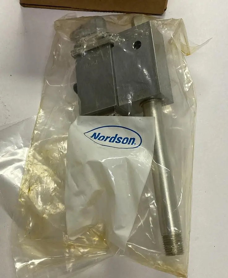 New | in-Stock NORDSON 173233B Pump & Valve Parts | Surplus Asset Holdings #1217760