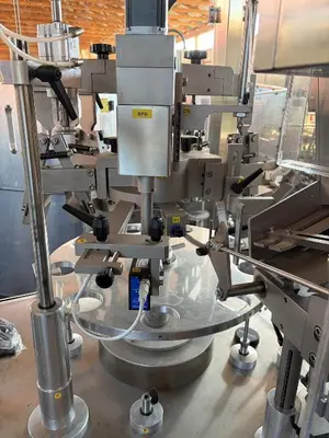 Used 2013 IMA C960 Liquid Paste Fillers Vertical Form & Fill New Jersey US | Perry Equipment #123152