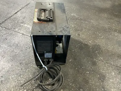 Used MILLER HF251D1 Arc Welders Ohio US | HGR 24 #1498620