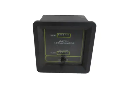 NEW SIGNET 57840 BATCH ACCUMULATOR/ FLOW METER GALLONS